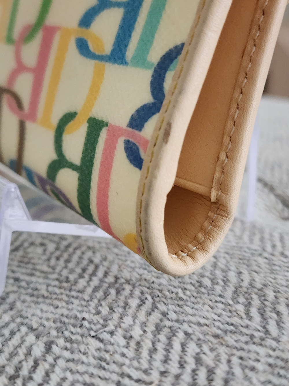 Y2K Dooney & Bourke Retro Scribble checkbook wallet Clutch With Rainbow Zipper! - Picture 6 of 10